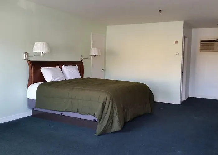 Budget Motor Inn- Stony Point