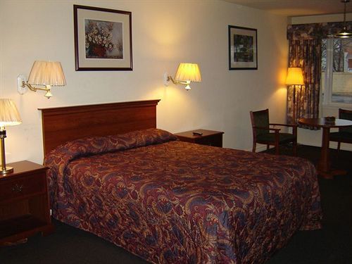Budget Motor Inn- Motel 2*